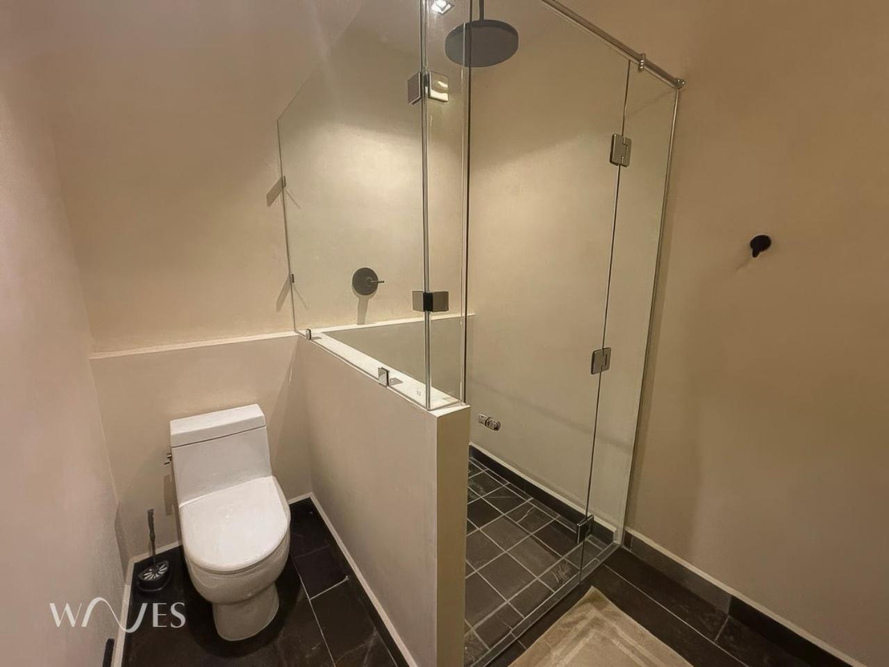 2br W Private Pool Near The - Spacious Apartment *